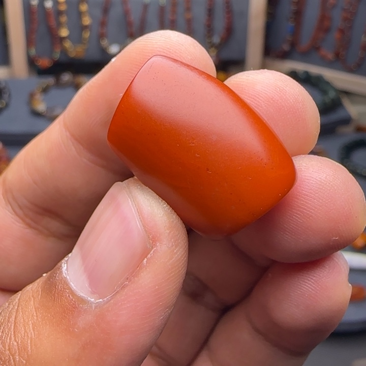 蜜蜡裸石未镶嵌jjjjjjjjjjjjjj