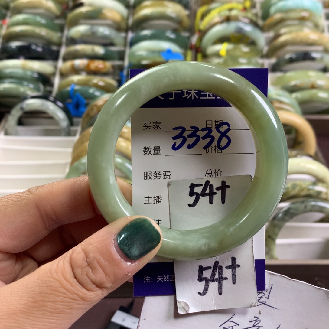 蛇纹石玉未镶嵌手镯3338