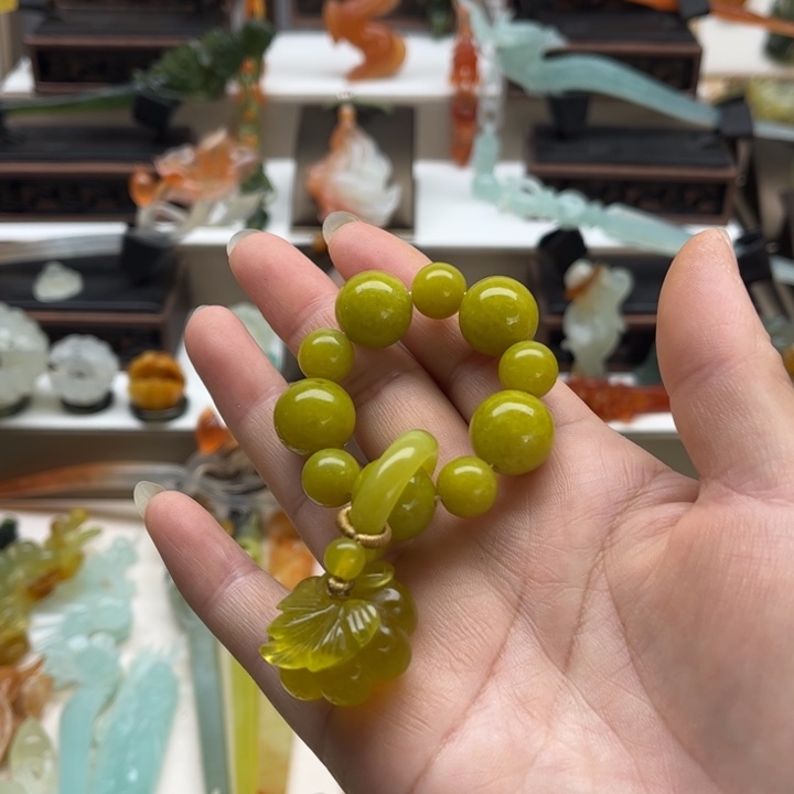 蛇纹石玉未镶嵌岫玉发簪