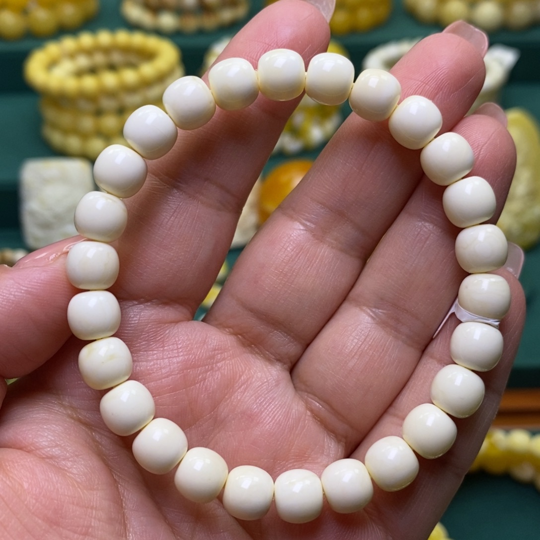 蜜蜡未镶嵌裸石8➕