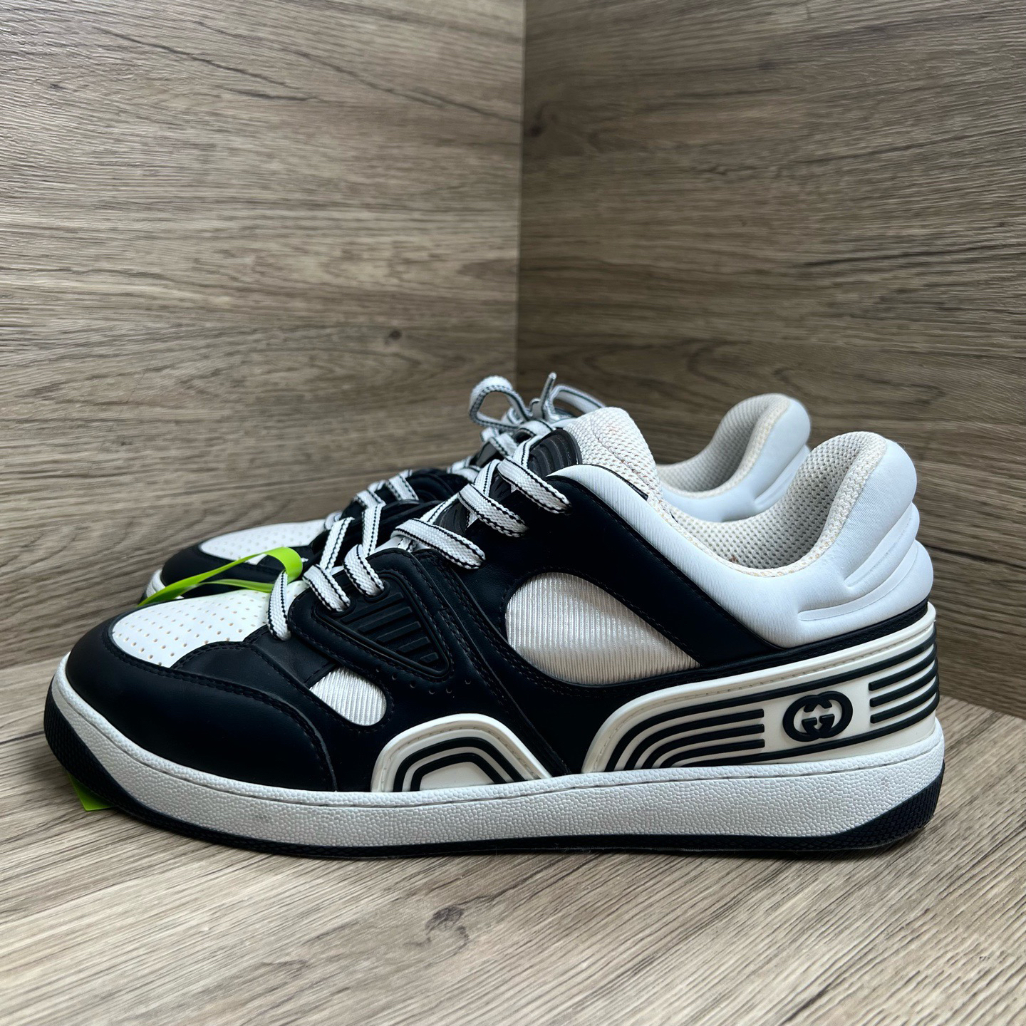 未使用 GUCCI/古驰 Basket 黑白板鞋 43码