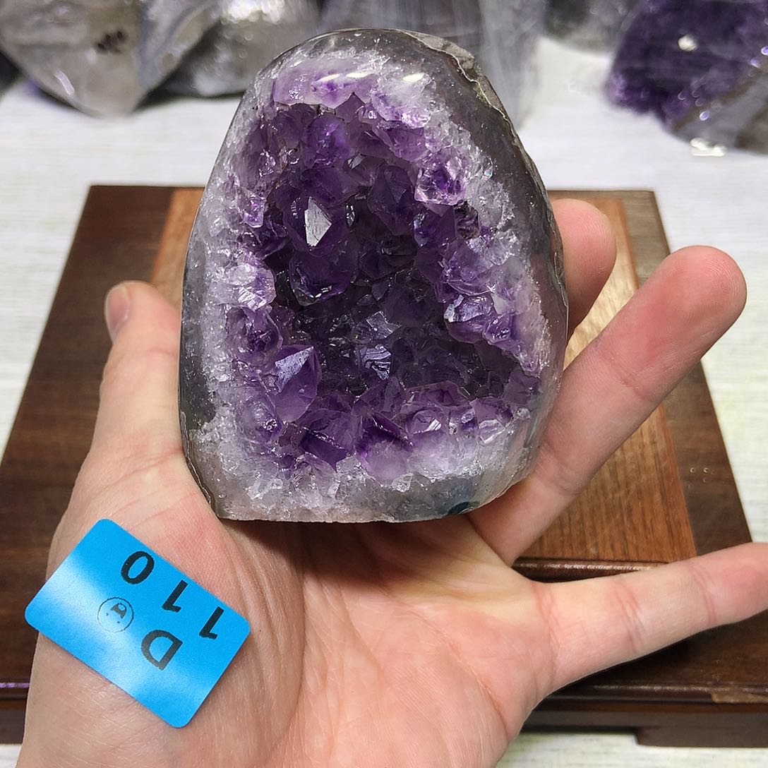 紫晶大型摆件（非配饰）未镶嵌