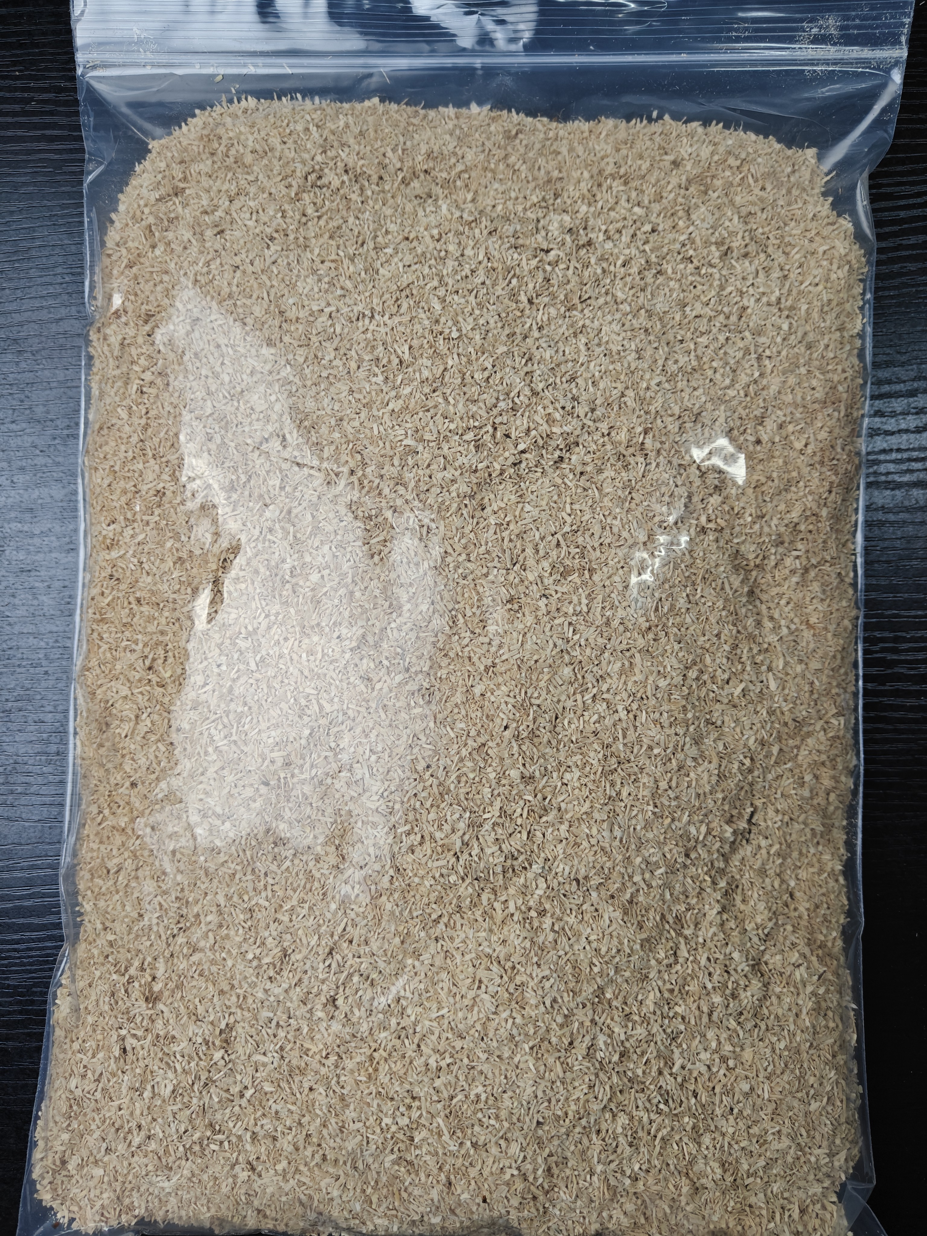 长戟成体垫料（不但能除臭还能除螨）长戟大兜虫绿野仙踪