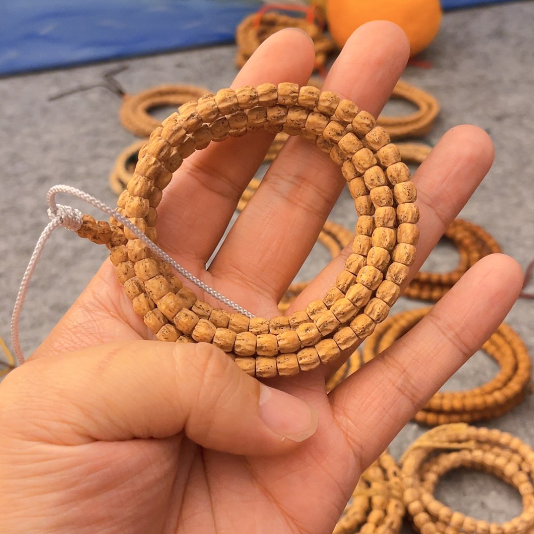 柏香籽/百香籽吊坠八****斤