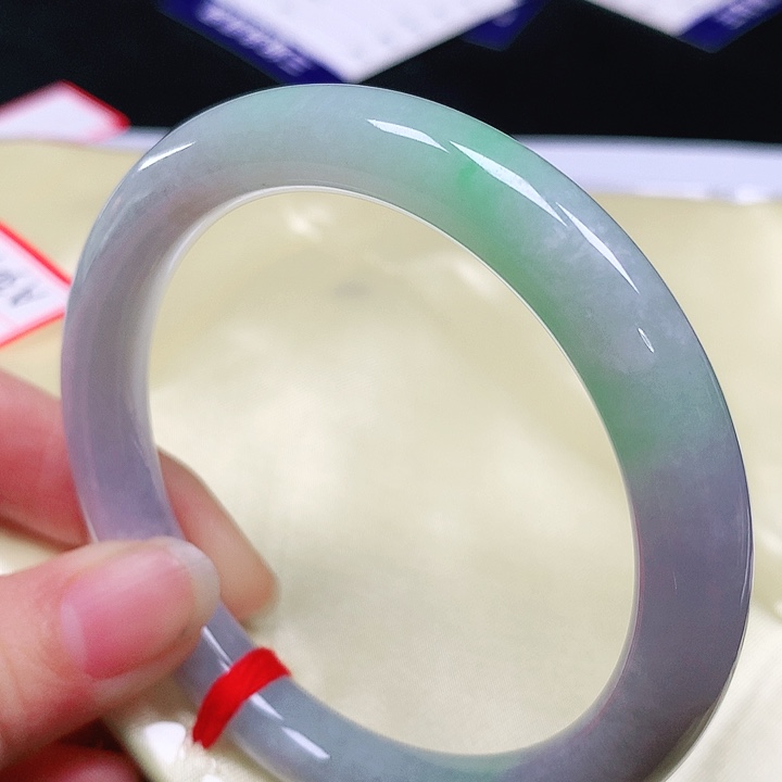 翡翠手镯（圆镯）未镶嵌