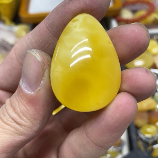 蜜蜡裸石未镶嵌吊坠