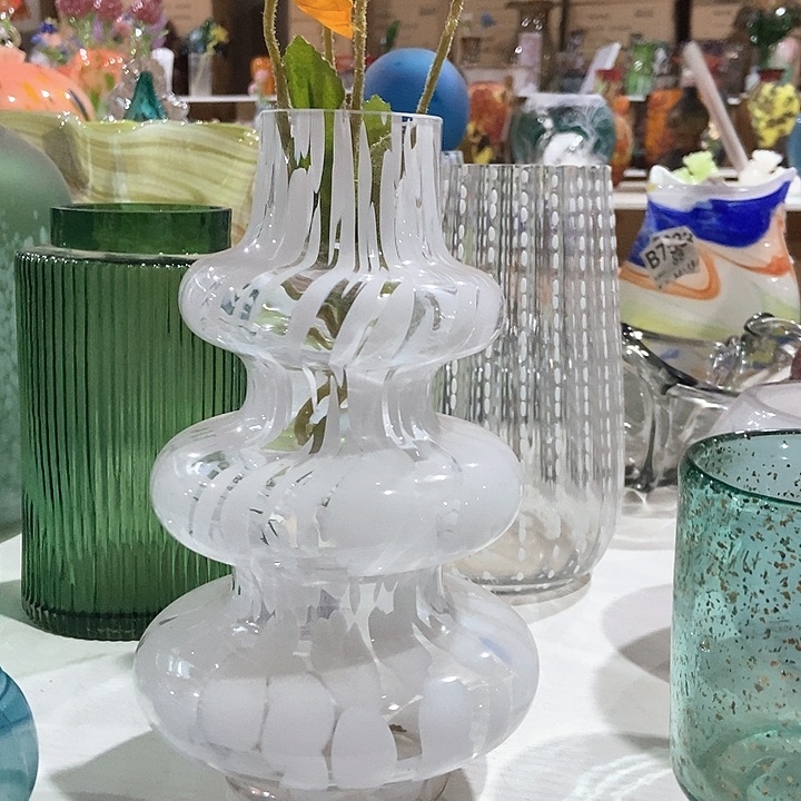 琉璃高21厘米花瓶