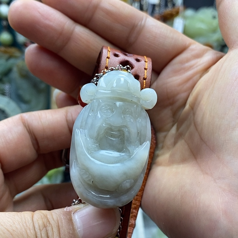 【闪购商品】蛇纹石玉手牌未镶嵌
