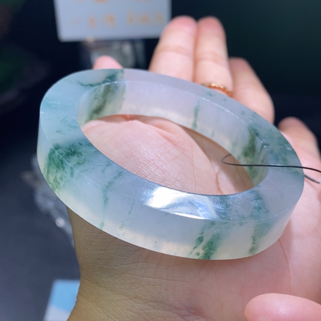 未镶嵌翡翠定制翡翠