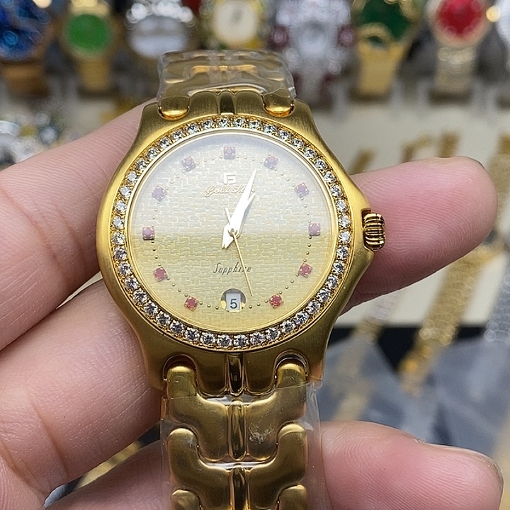 钢金属镀金石英机芯