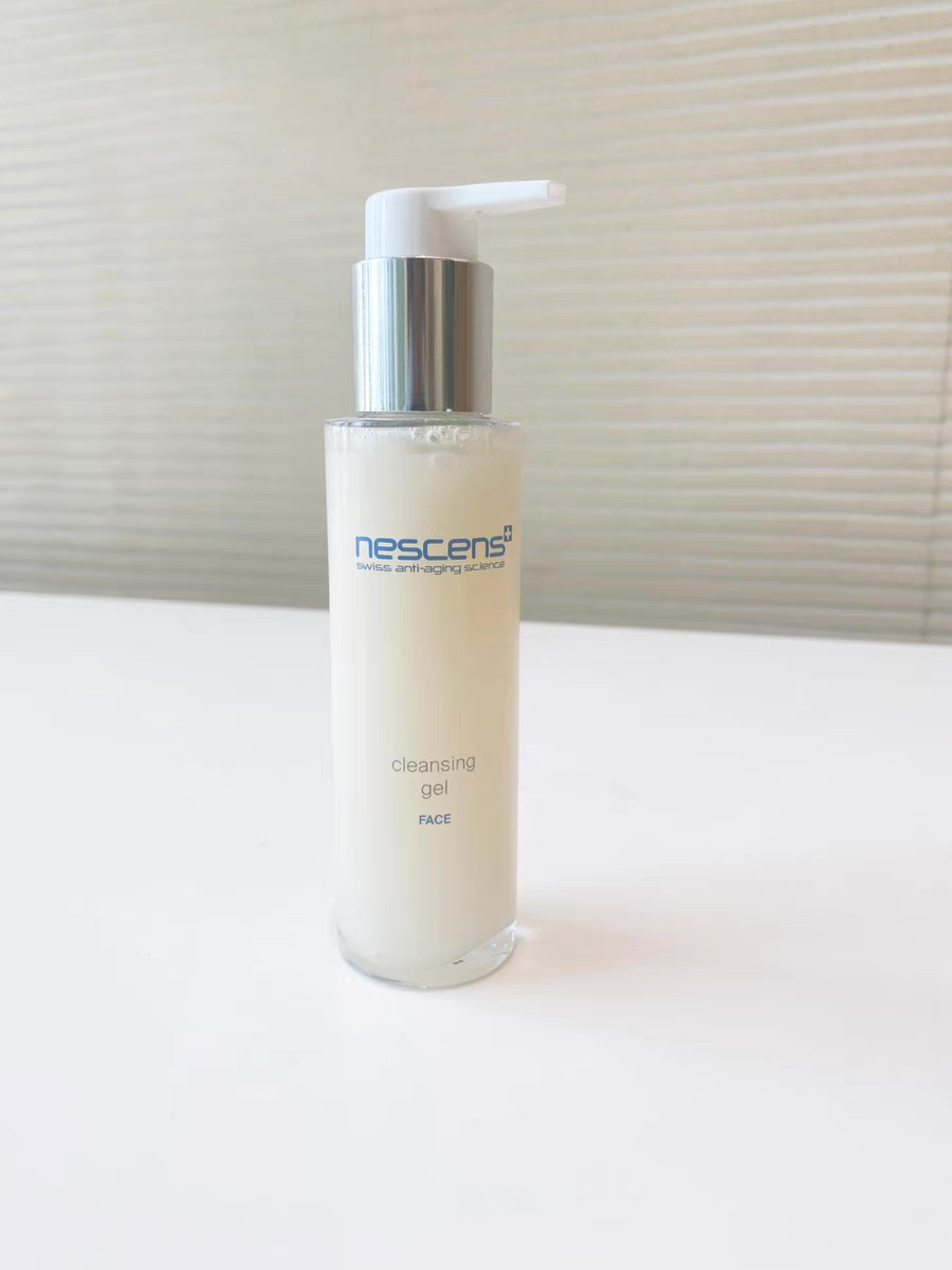 妮 喷雾洁面涂抹膜