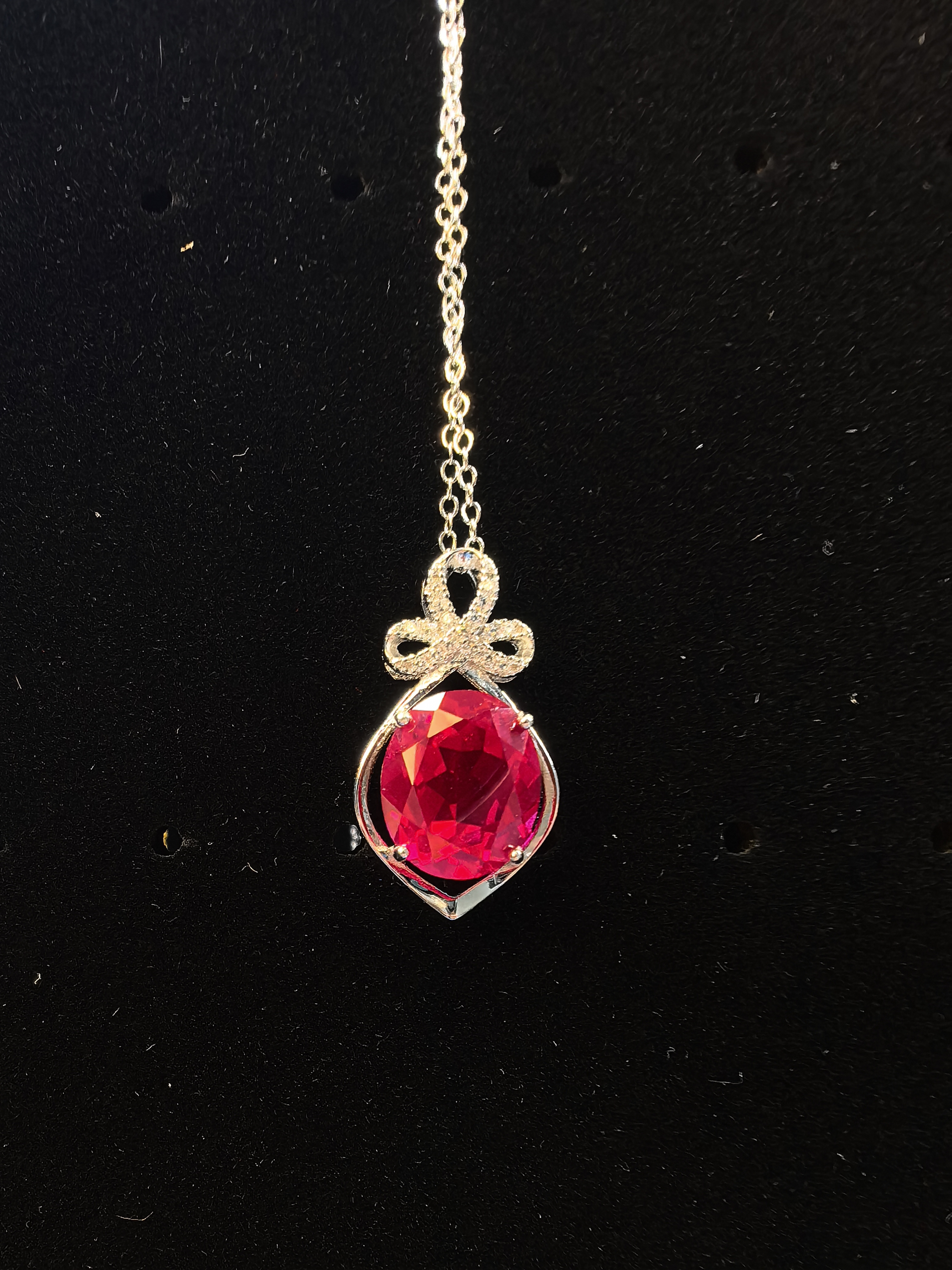 s925银镶嵌红宝石戒指