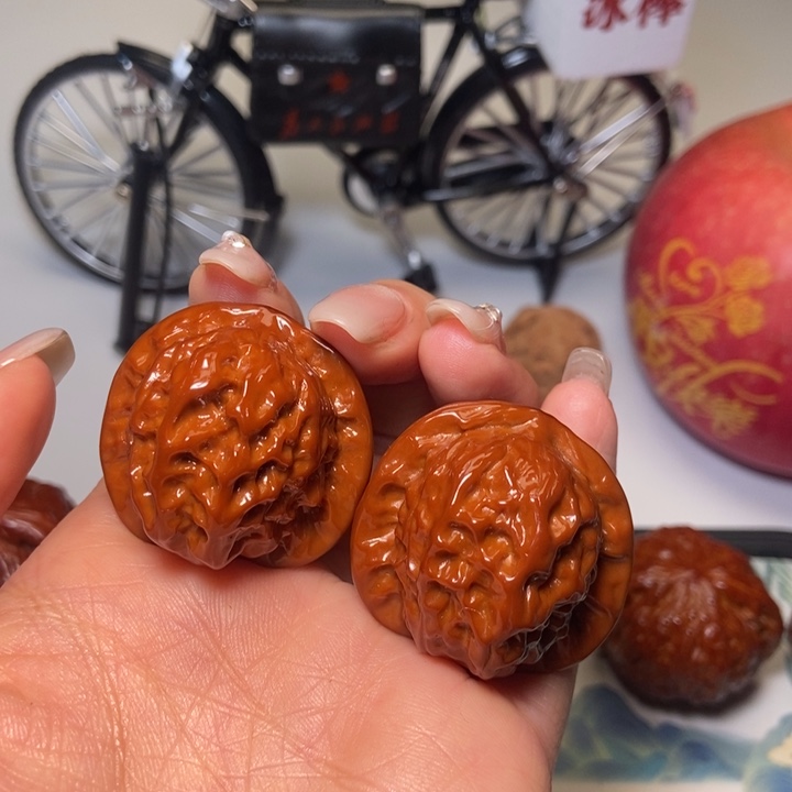 吊坠文玩核桃瓷娃娃34尺