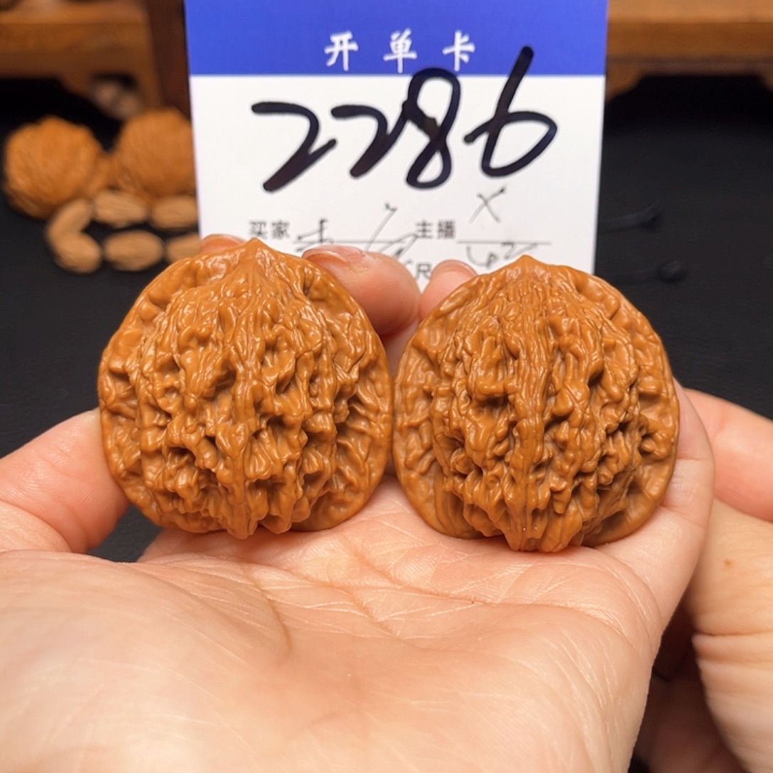 把件文玩核桃麦虎42尺。无刀