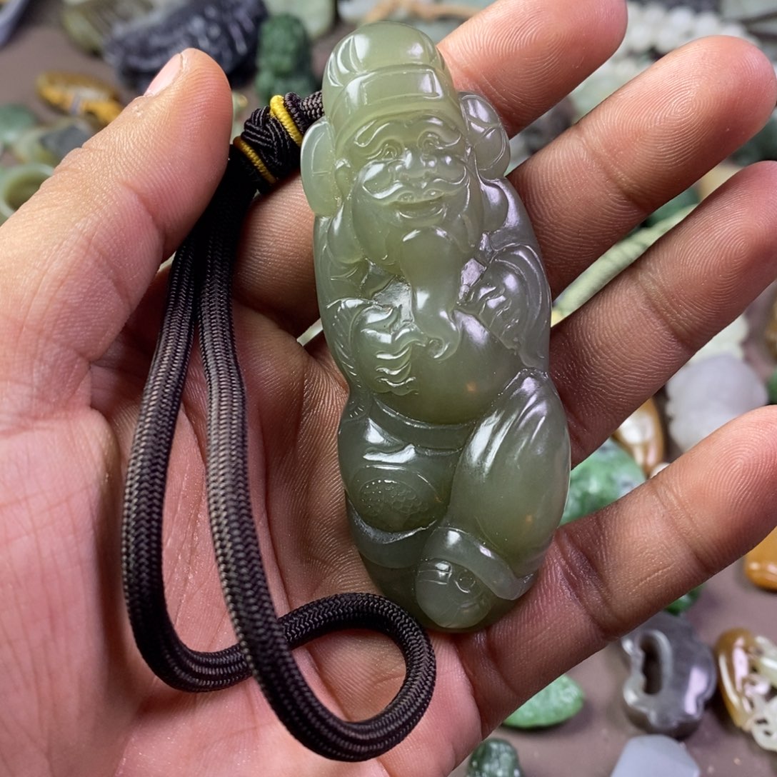 和田玉颈饰未镶嵌周*美