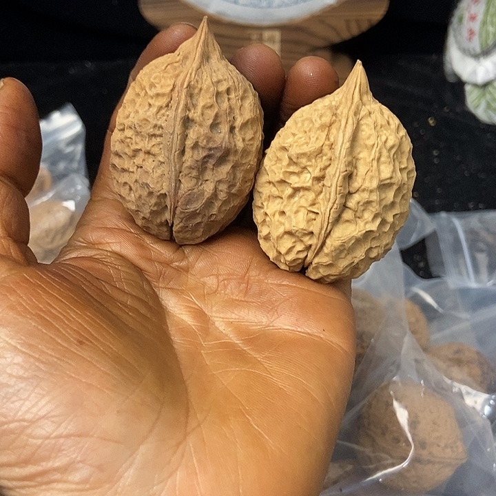 把件文玩核桃云南铁核桃基地87