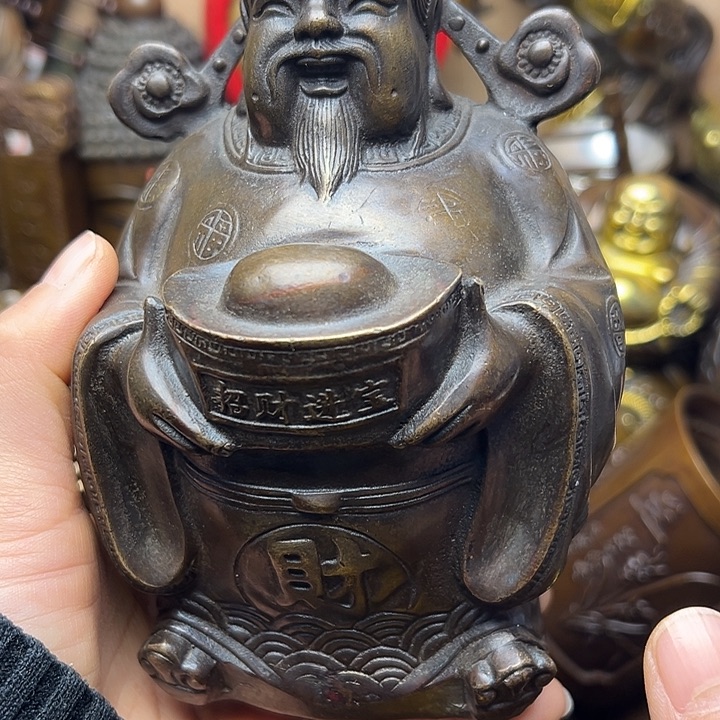 铜器摆件老王直播间