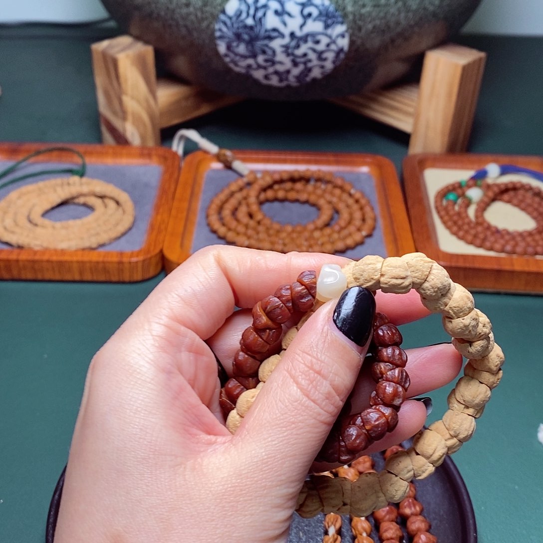 柏香籽/百香籽吊坠215肠