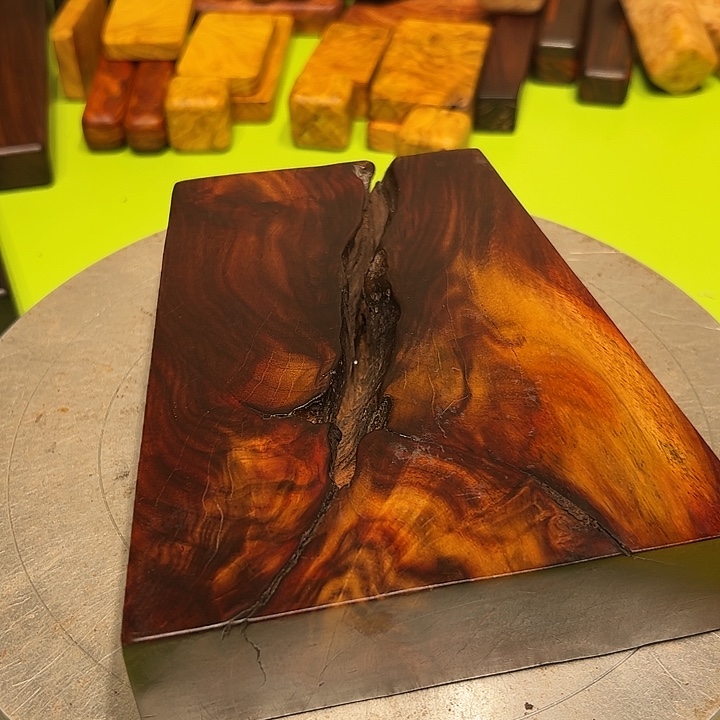 雄***子紫檀木类端景台檀香