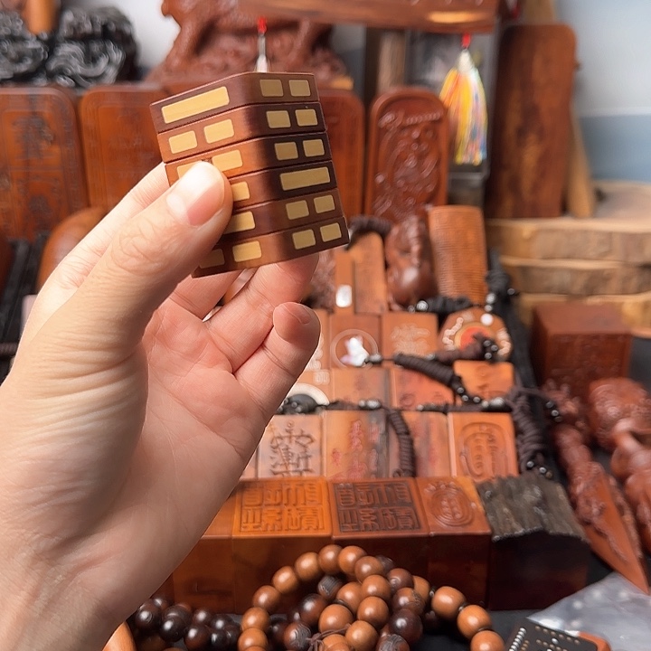 枣木64魔方，64魔方。