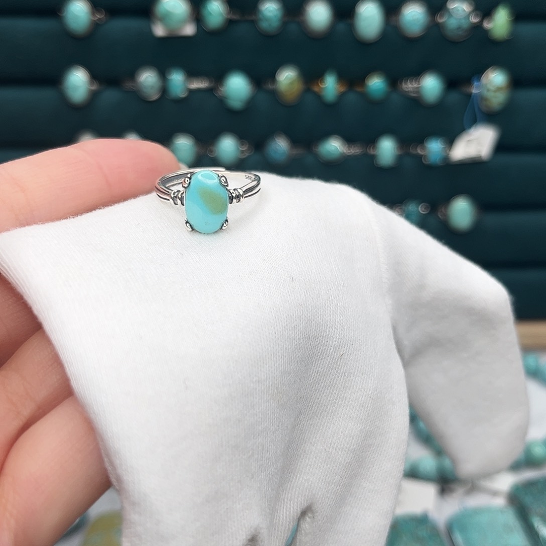 绿松石绿松石未镶嵌