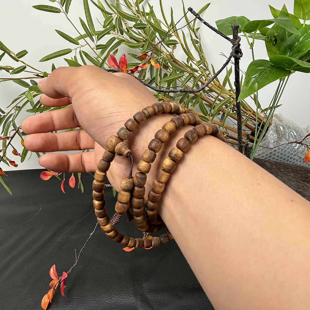 【撤店清货】编号:A77号配一号盒+养香罐