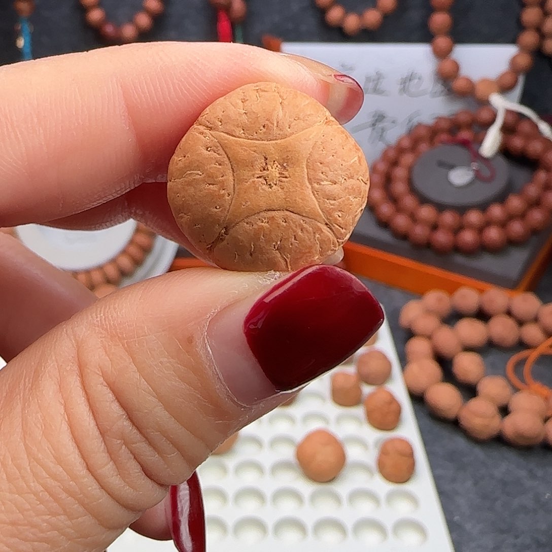 吊坠凤眼菩提麒麟