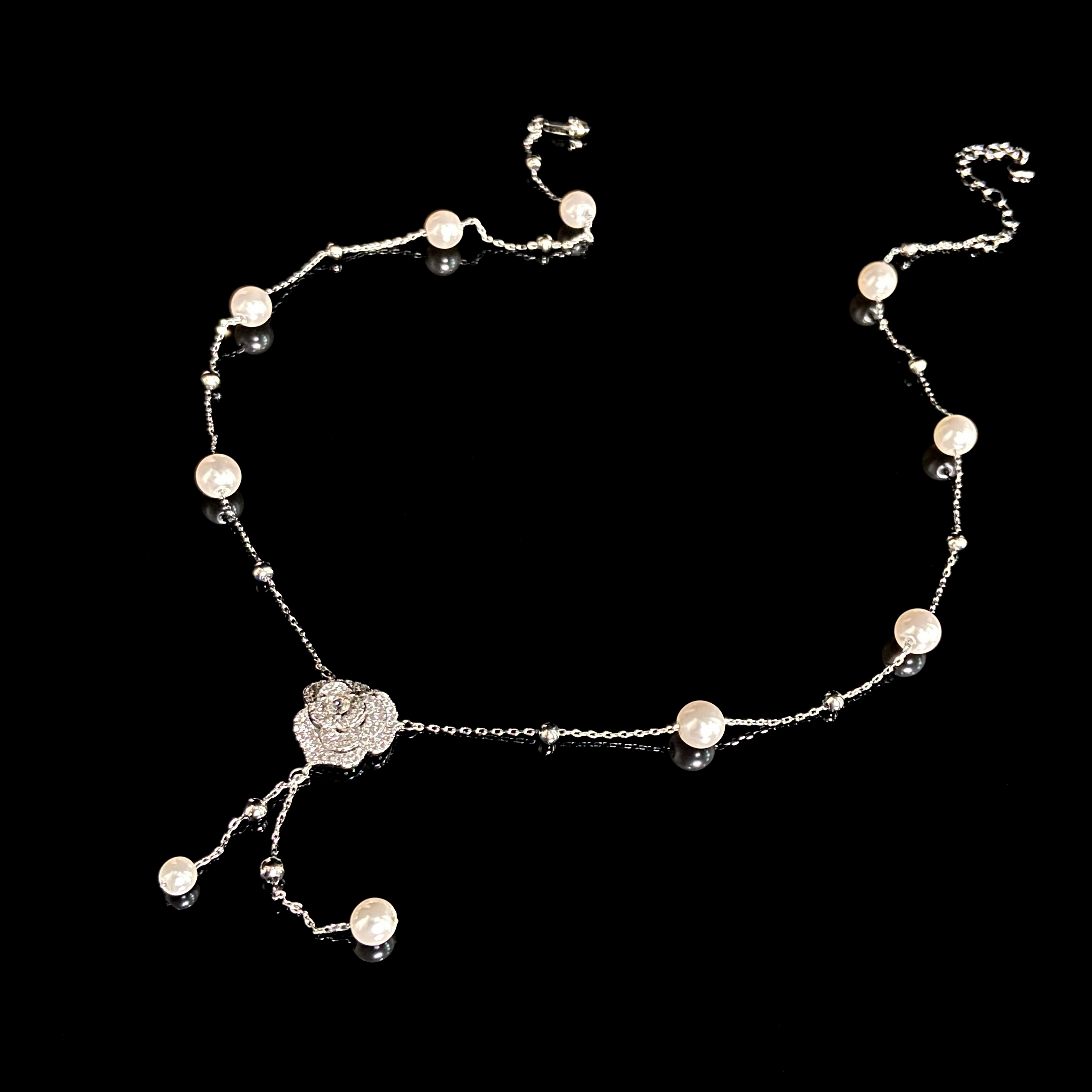 铜合金仿珍珠项链 镀K金 银色山茶花轻奢项链X7289