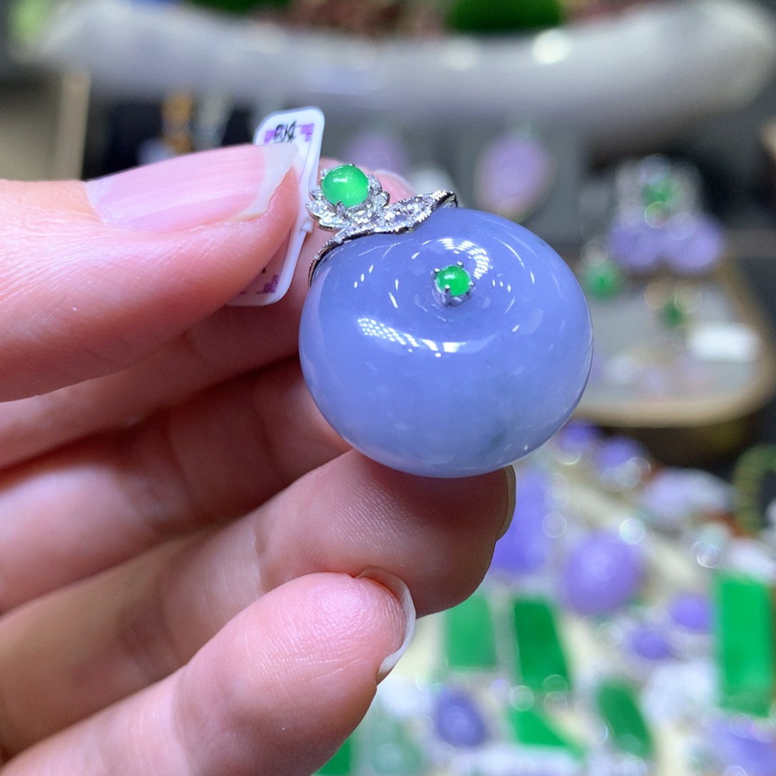 【闪购商品】翡翠颈饰18K金镶嵌翡翠吊坠项链