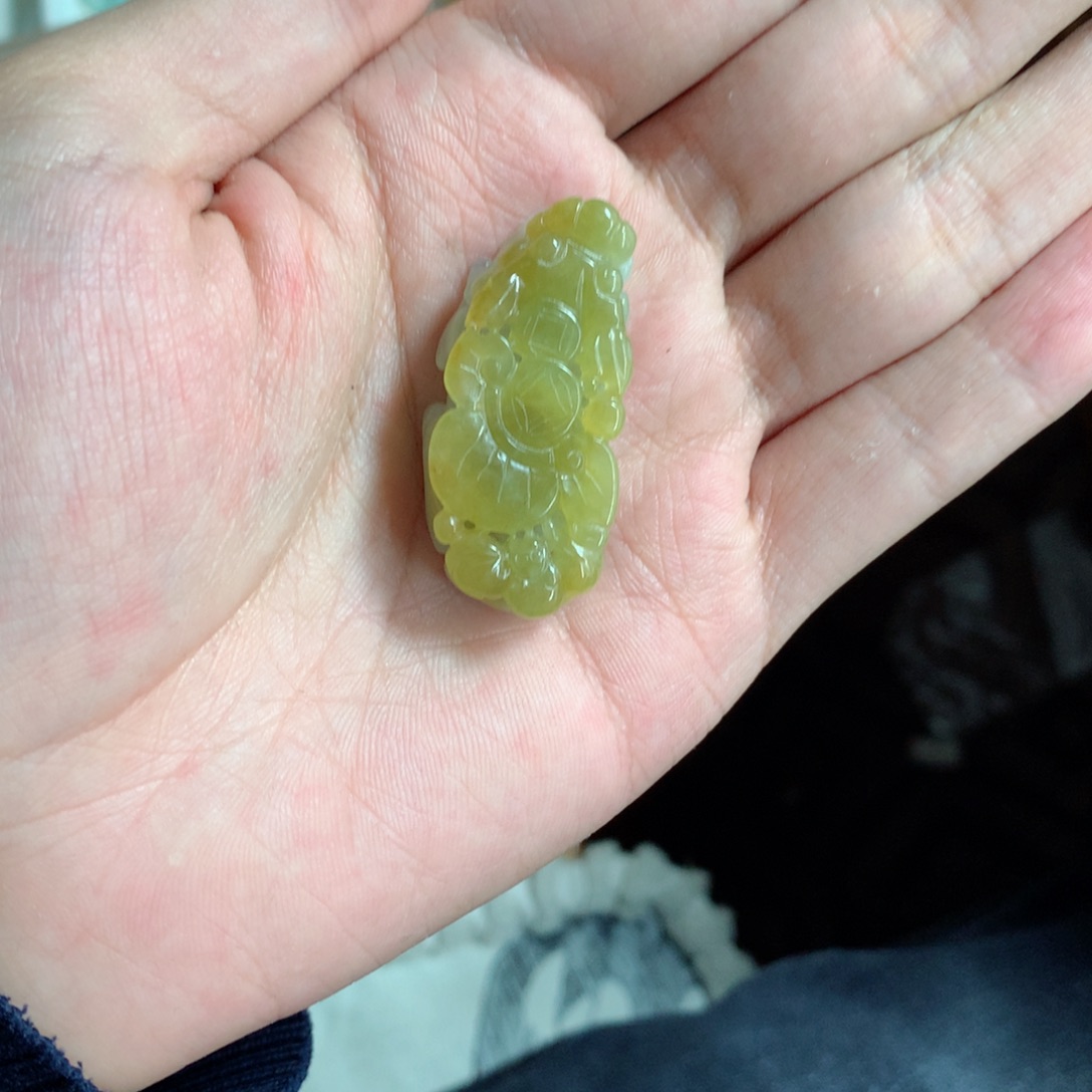 翡翠颈饰未镶嵌Y*Y貔貅