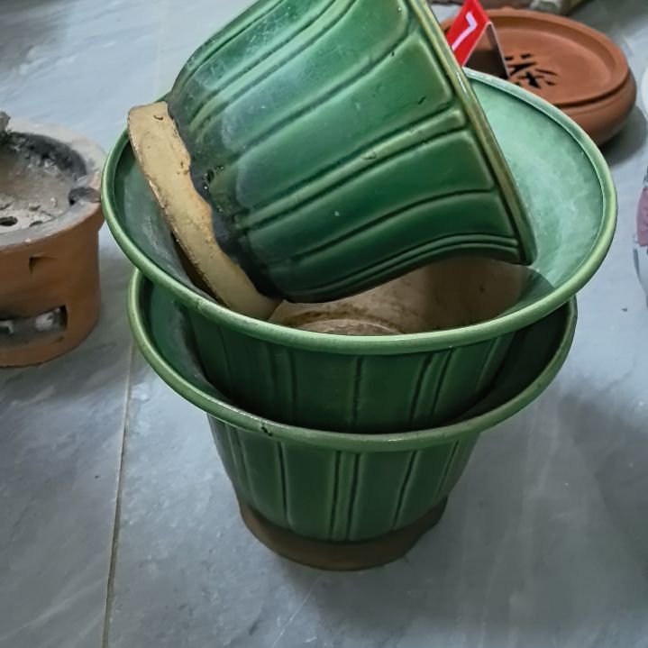 晓*石湾公仔花盆三个