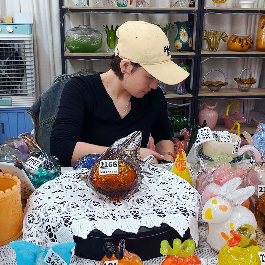 2166 家悦美居琉璃花瓶摆件