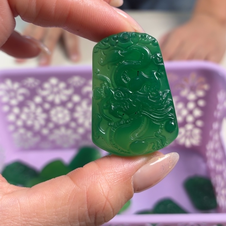 玛瑙/玉髓未镶嵌吊坠(不含链)