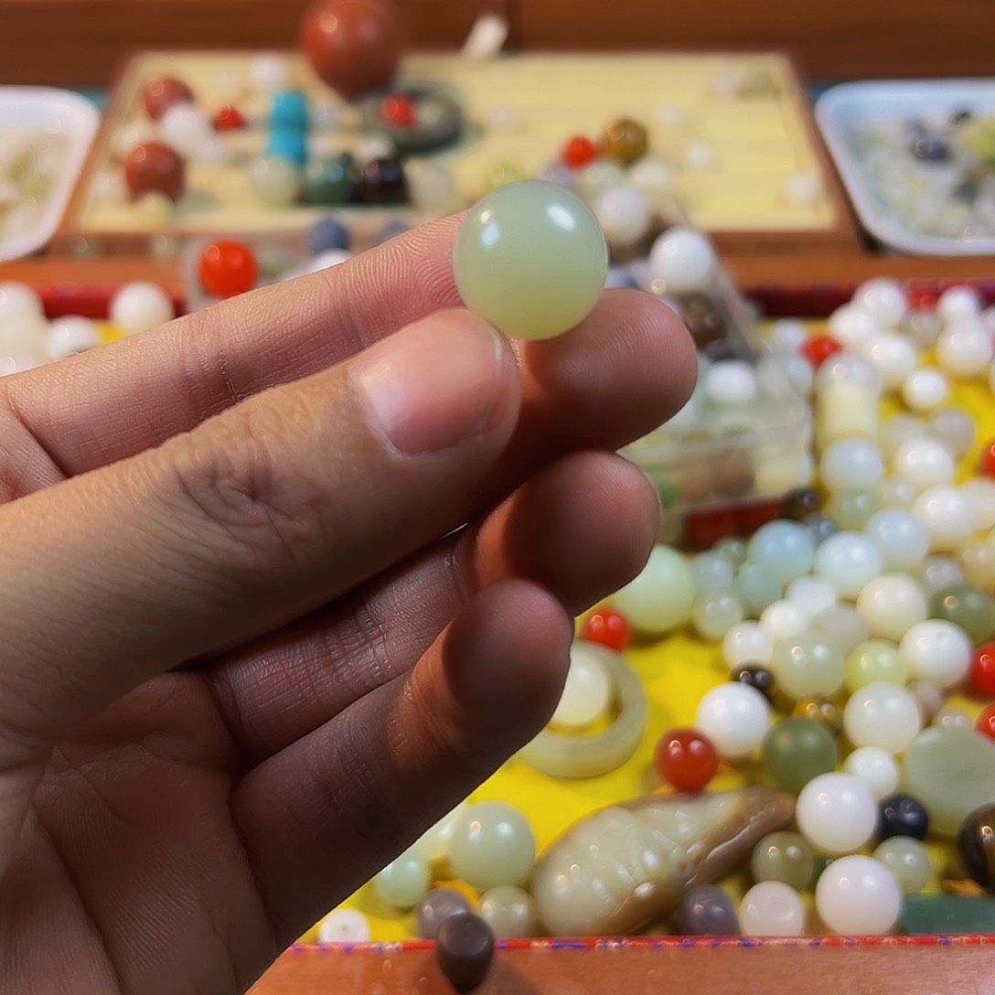 和田玉卡16.2散珠未镶嵌