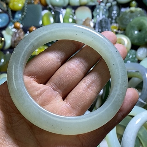 岫玉手镯未镶嵌59-60口径