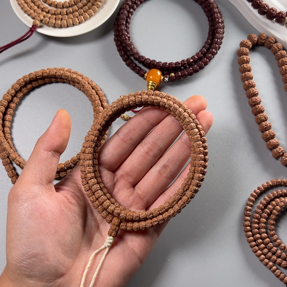 B***5金刚菩提吊坠龙切佛手