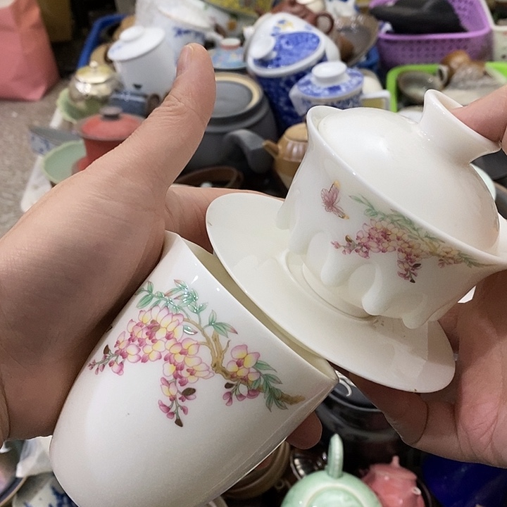 陶瓷艺术品及陶瓷制品