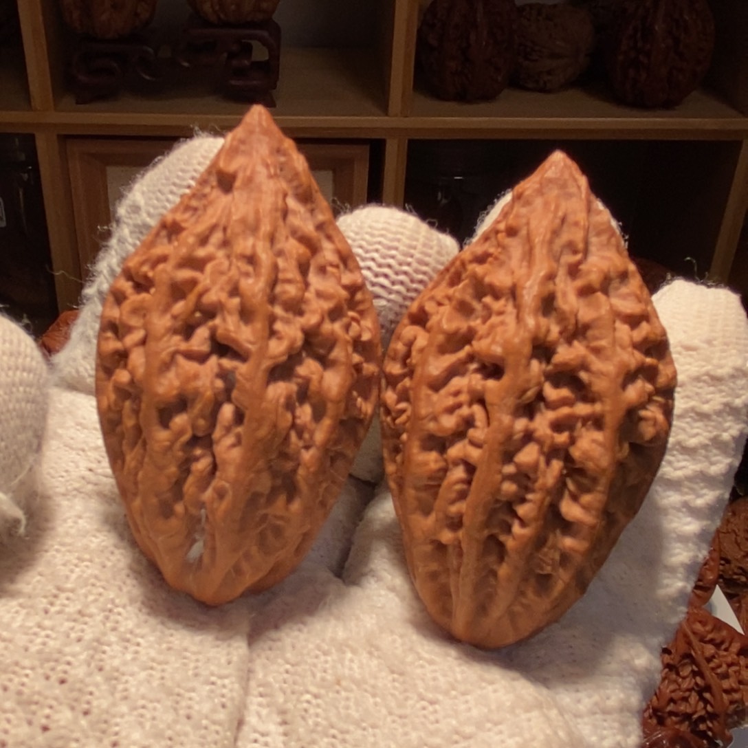 文玩核桃吊坠老树蚂蚁枪