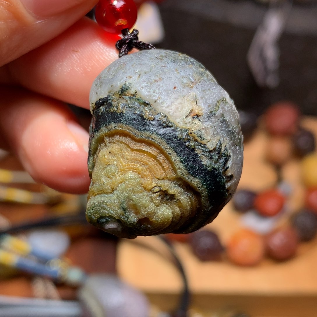 未镶嵌玛瑙/玉髓珠宝半成品