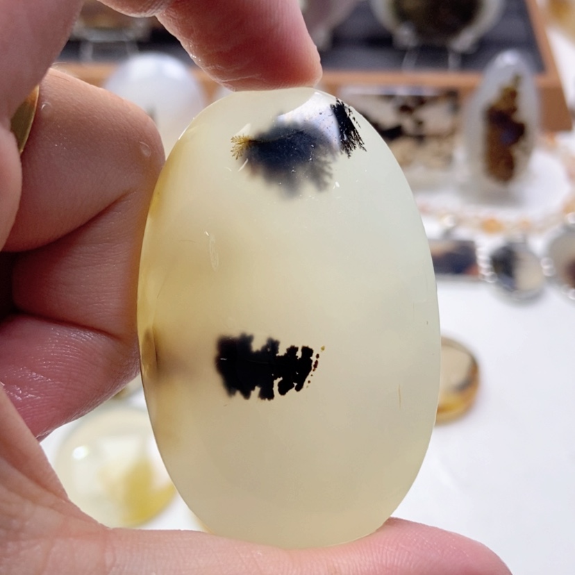 【闪购商品】玛瑙/玉髓颈饰未镶嵌