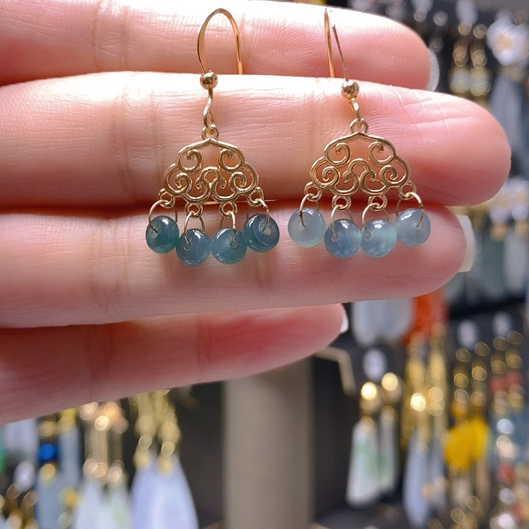 未镶嵌翡翠耳饰翡翠