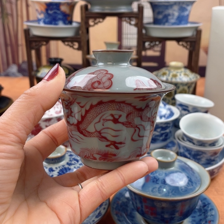 摆件陶老陶泥釉里红龙两才盖碗