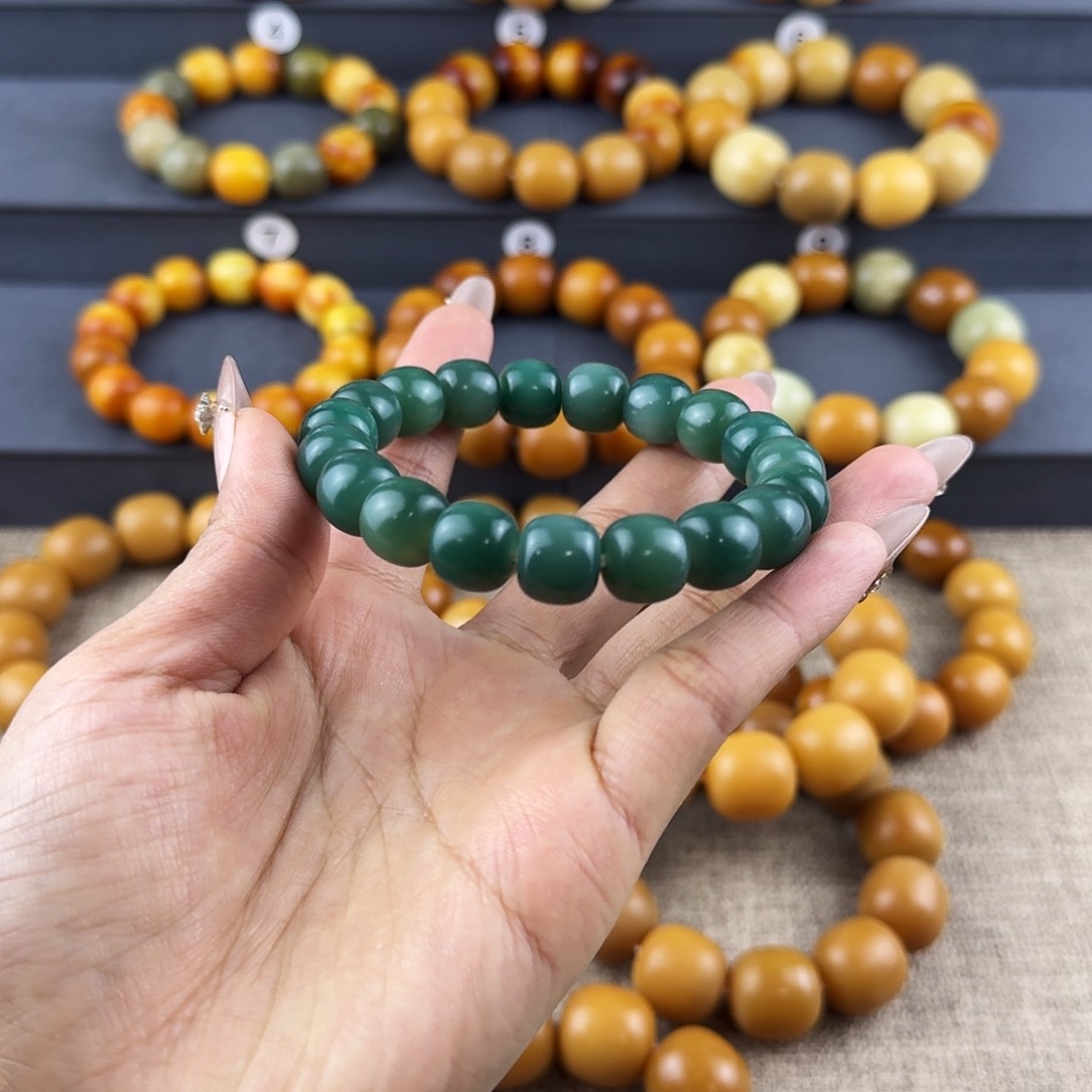 菩提根/象牙果吊坠备****跑