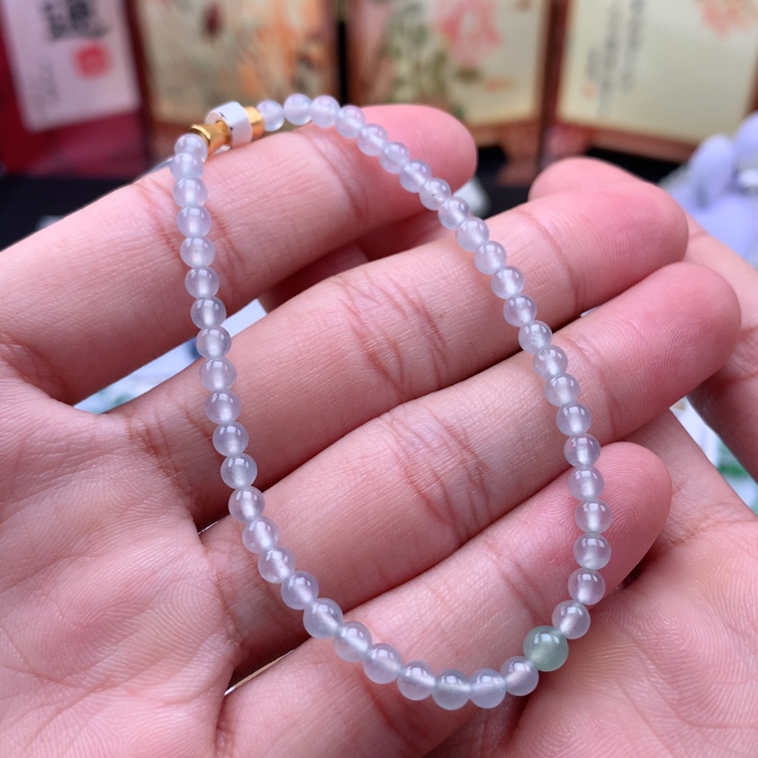 里***鲨翡翠未镶嵌手链白冰卡4