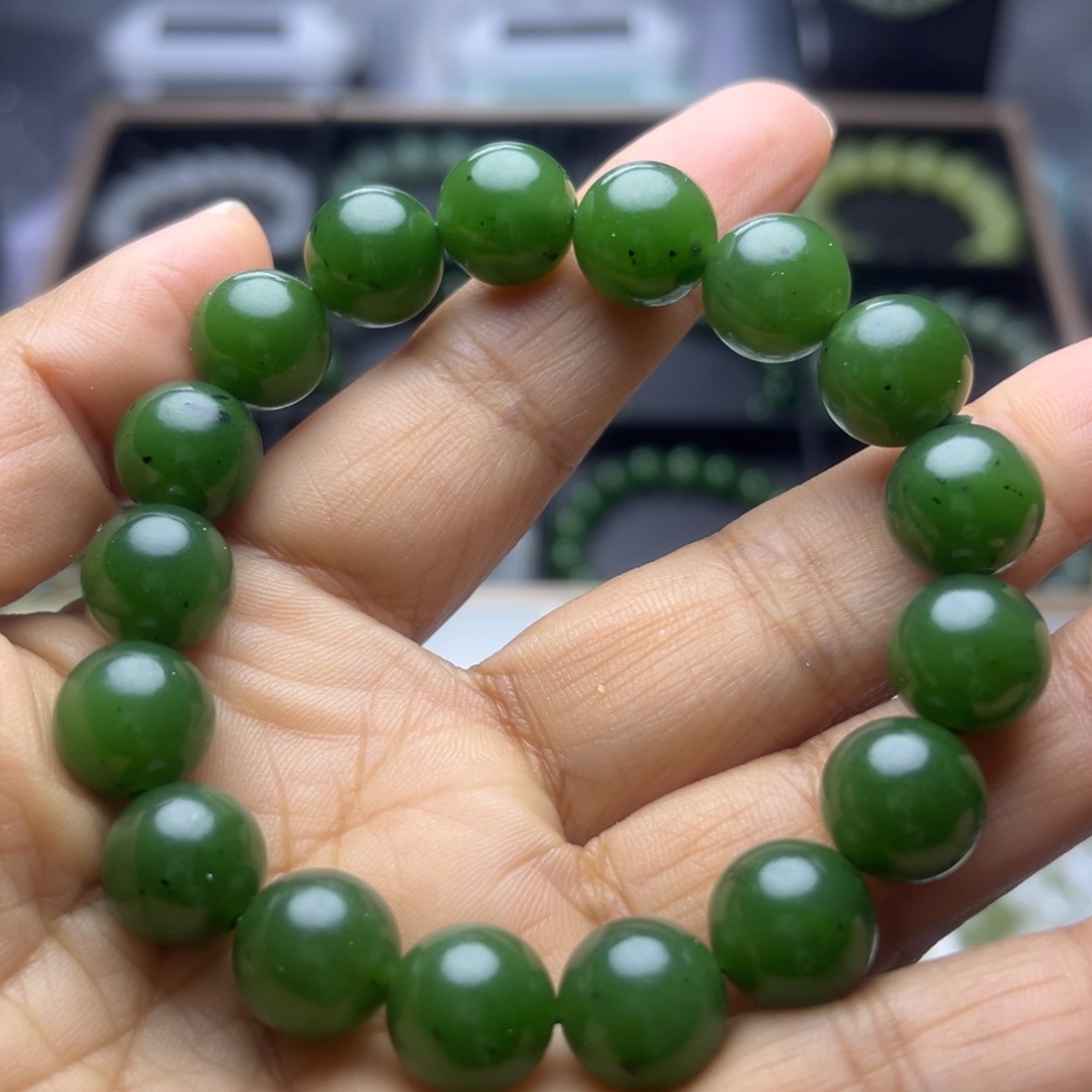 和田玉未镶嵌手串