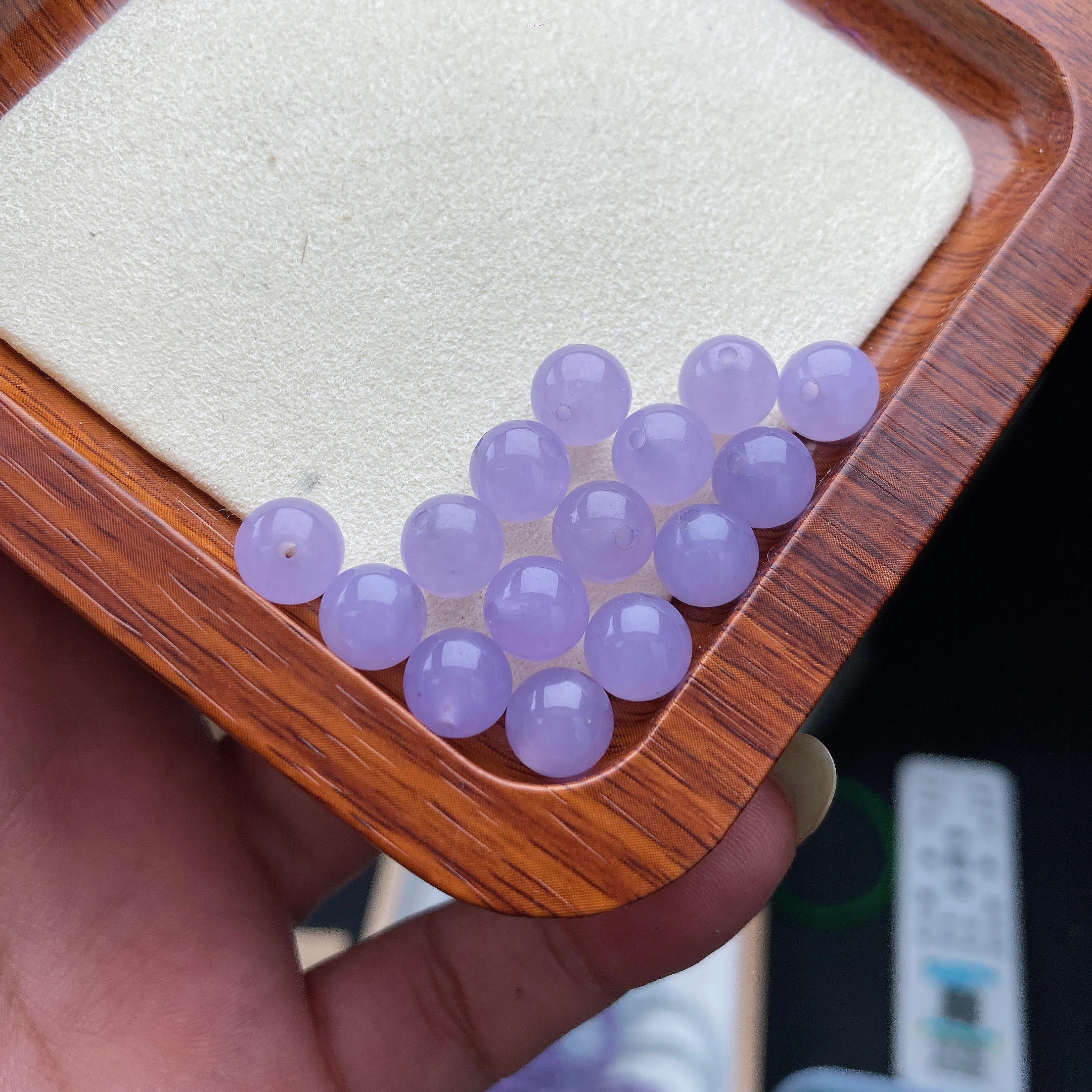 卡8+天然缅A紫罗兰圆珠散珠-多样性发一颗