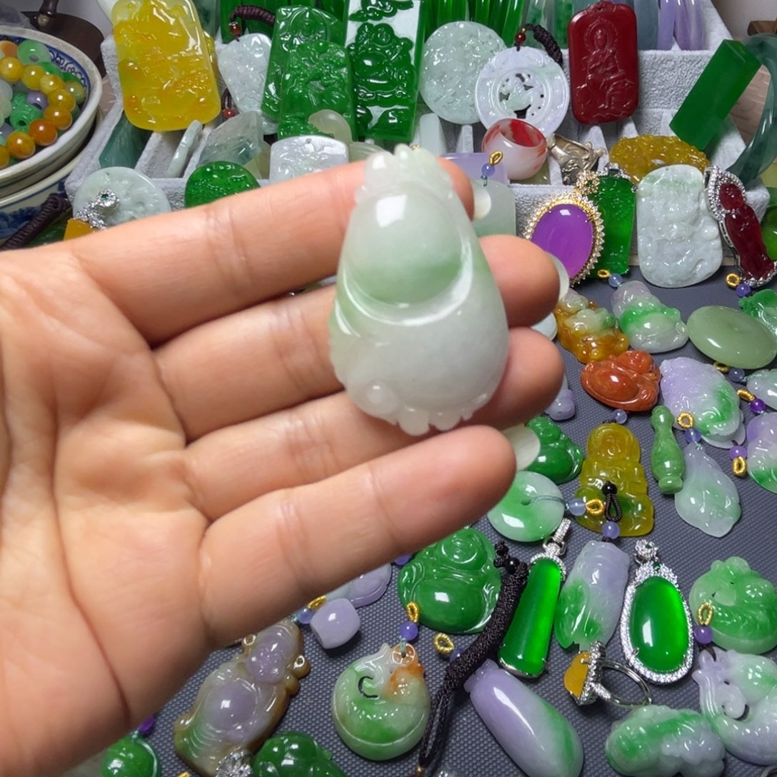 翡翠未镶嵌手链翡翠未镶嵌颈饰手饰挂件，