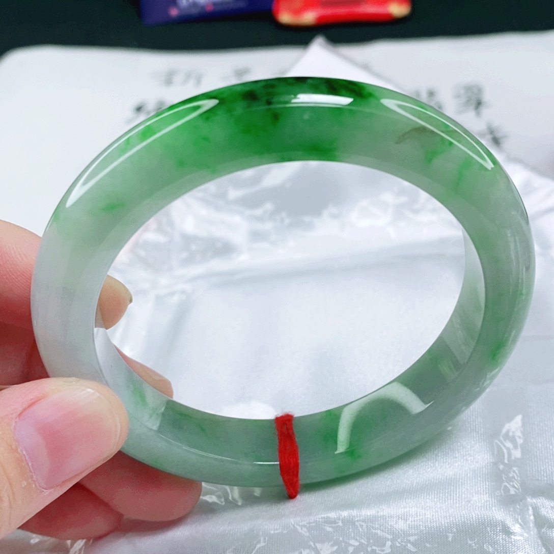 未镶嵌手镯翡翠60.6圈口