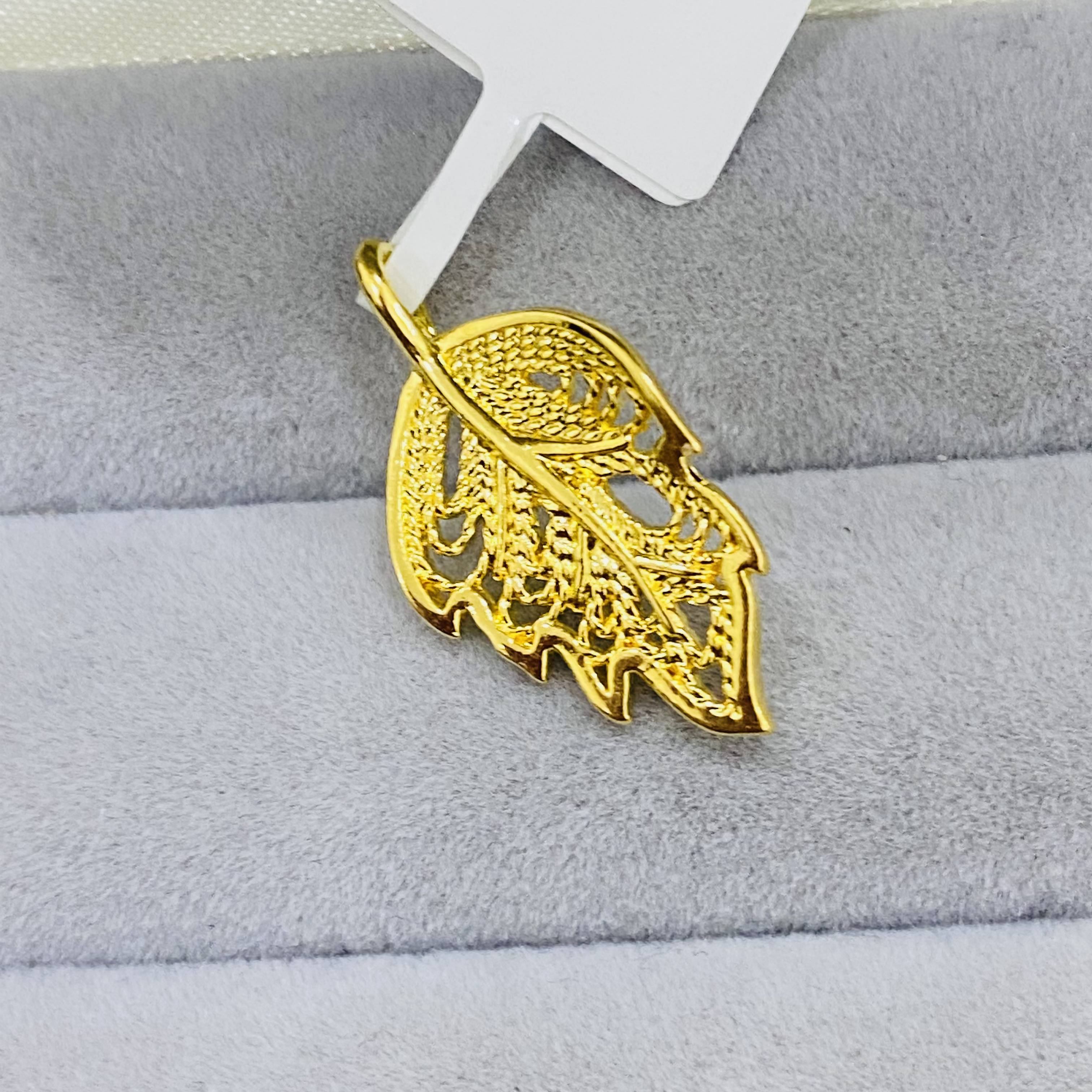 【莹莹专享】足金999饰品 金叶子 0.24 GP