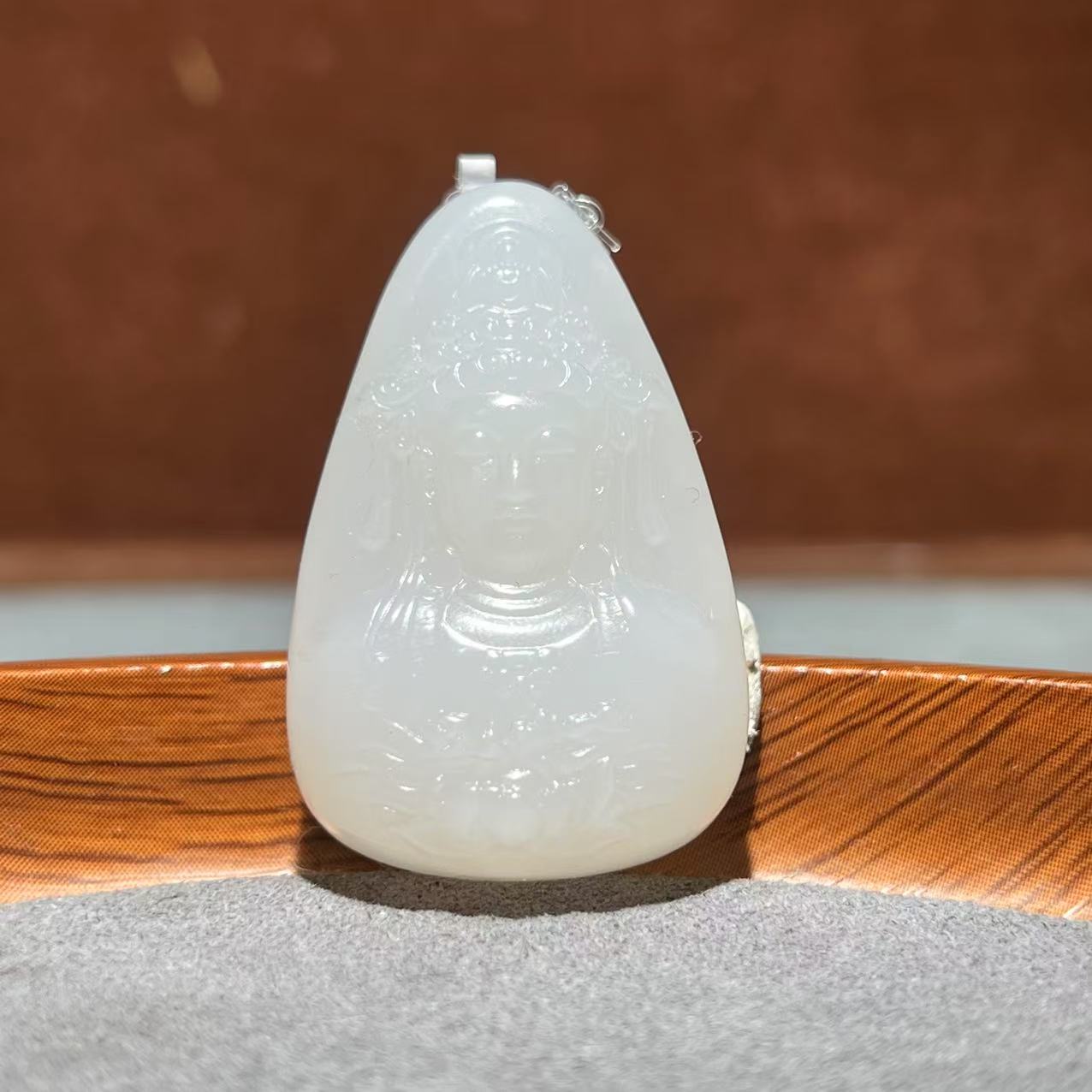 【张老斯珠宝】天然和田玉吊坠lx10630